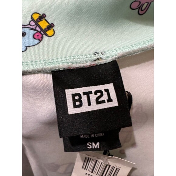BT21 BTS Skater Skirt Light Blue With Korean Pop Elastic Waist and Pockets S NEW - Picture 6 of 7